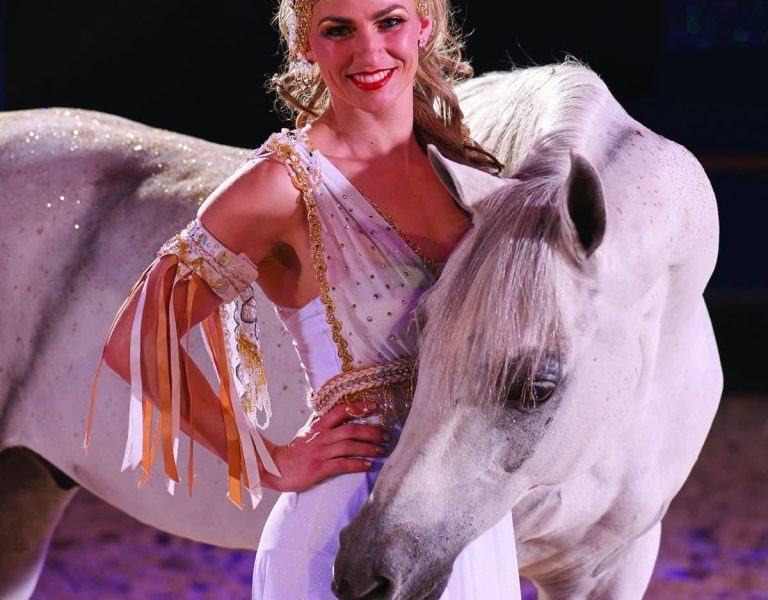 Indoor Things To Do near Chicago Suburbs Indoor Things To Do near Chicago Suburbs, Lake Geneva horse theatre, indoor equestrian show